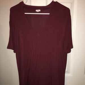 Garage Choker V-Neck